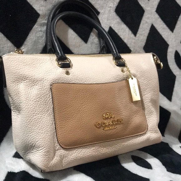 Authentic Coach Handbag - Picture 2 of 7